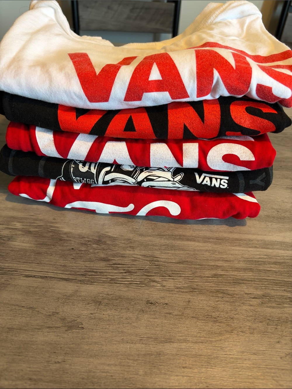 5 Pack Vans & Tultex Women’s Graphic Tees